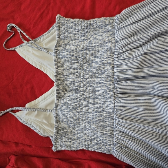 Japna Silver Pleated Maxi Dress V-Neck - Picture 12 of 12